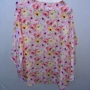 Elegant Floral Blouse in Pink and Yellow